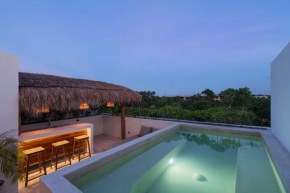 Itza Maya Beach Club Access
